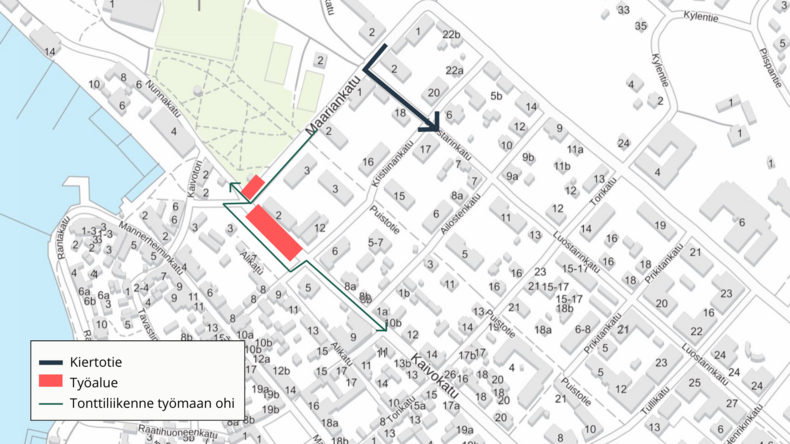 Kiertotie kulkee Luostarinkadun kautta. Työalue sijaitsee Maariankadun ja Kaivokadun risteyksessä katua kumpaankiin suuntaan. Tonttiliikenne kulkee työmaan ohi Kristiinankadun pysäköintipaikan kautta.