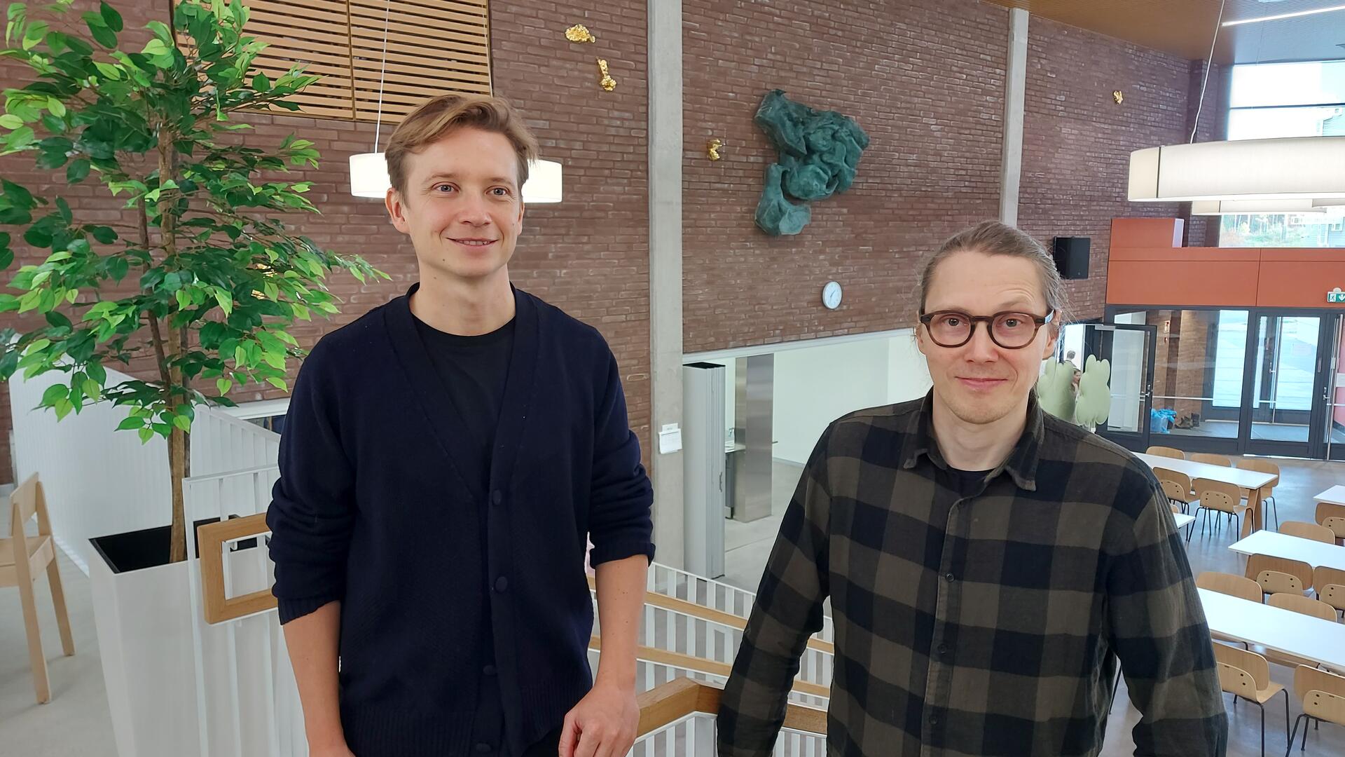 Taiteilijat Benjamin Orlow ja Petri Eskelinen