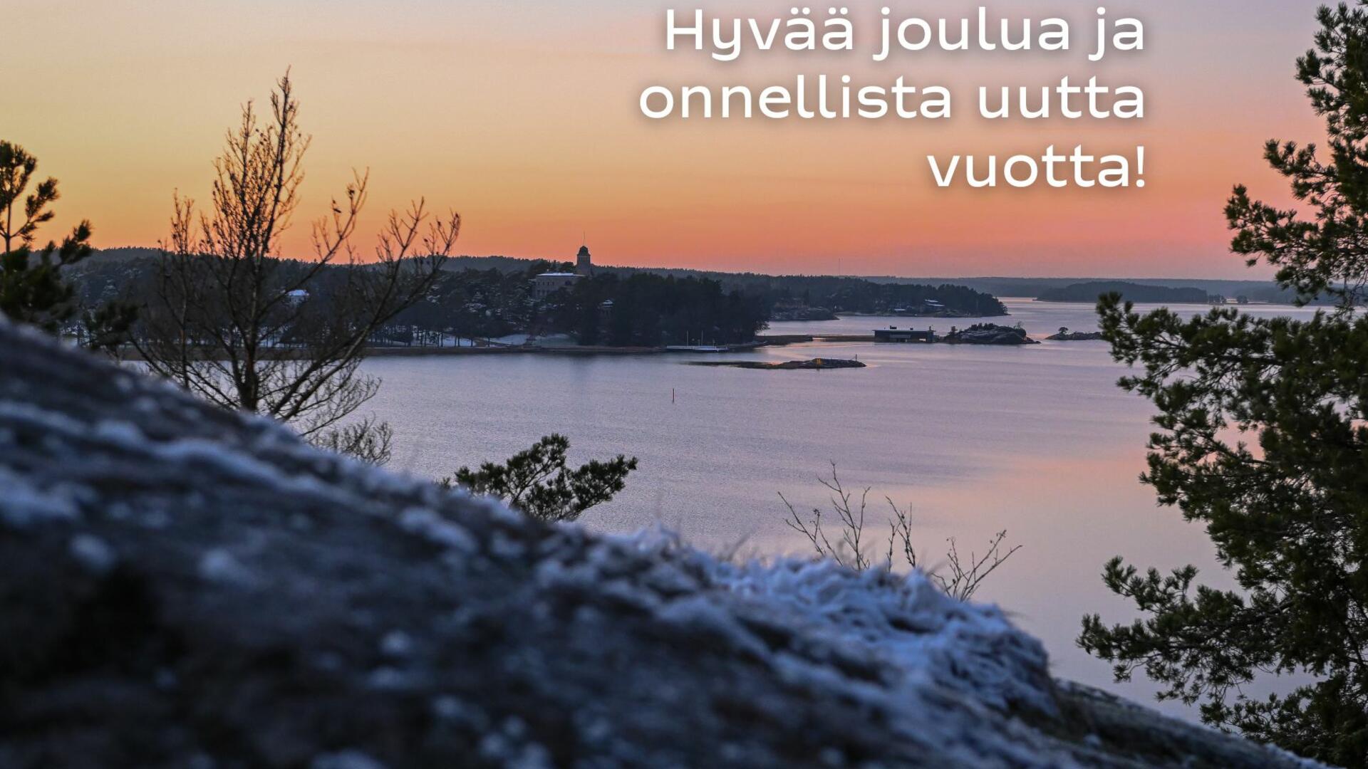 Maisema Kuparivuorelta merelle ja Kultarantaan