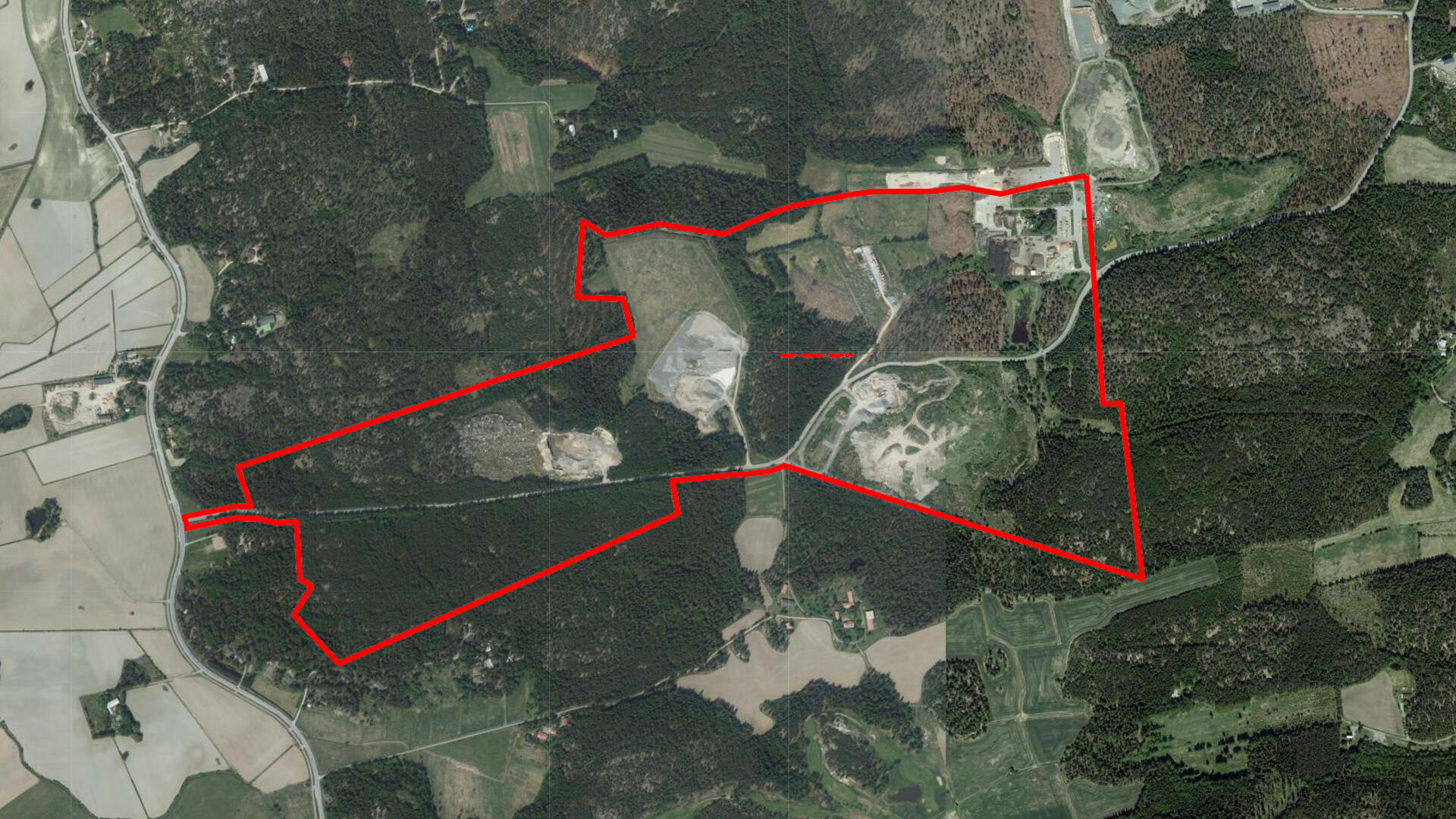Isosuo, asemakaava- ja asemakaavamuutosalueen rajaus