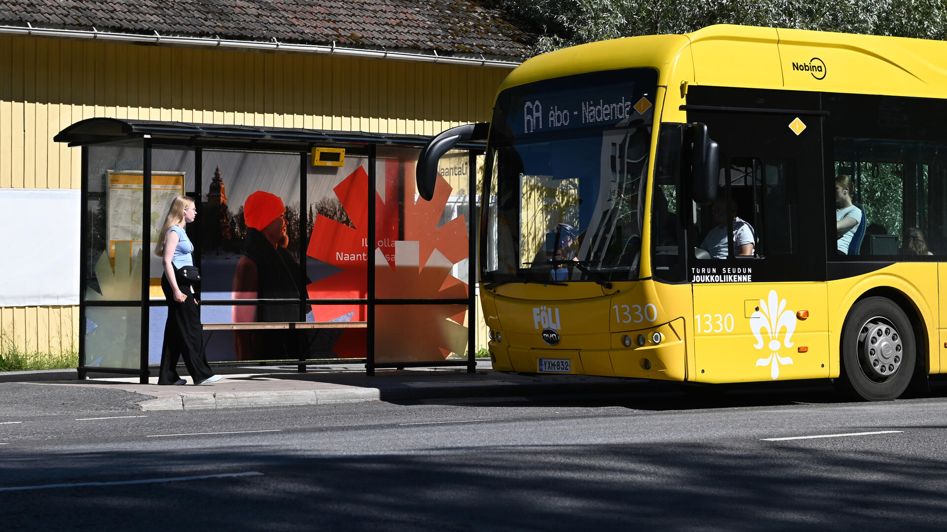 Fölin bussi runkolinja 6A.