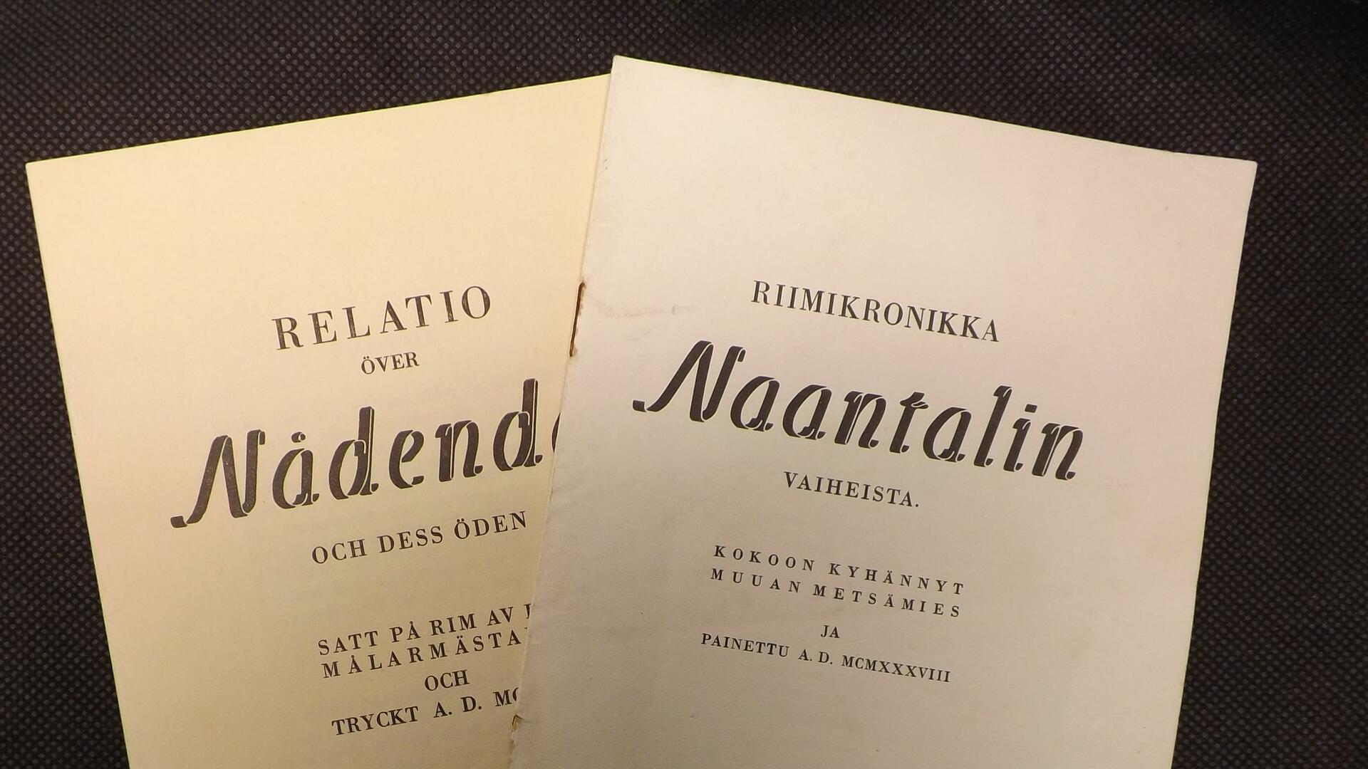 kaksi valkoista kirjasta