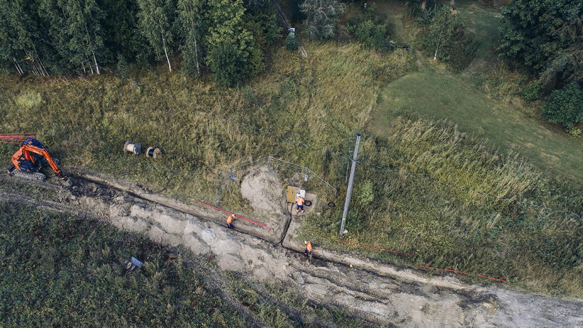 Maakapeltointityöt käynnissä.