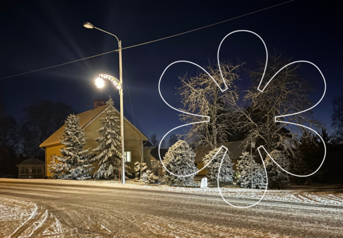 Jouluvalot tolpassa ja luminen maisema Virttaalla.